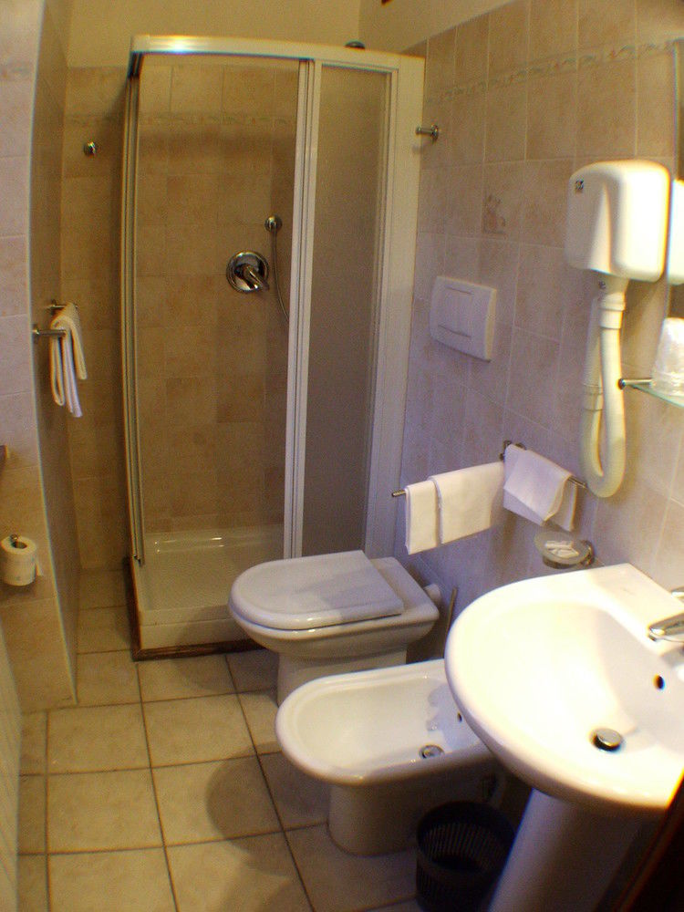 Hotel Isolabella Bussoleno Екстер'єр фото